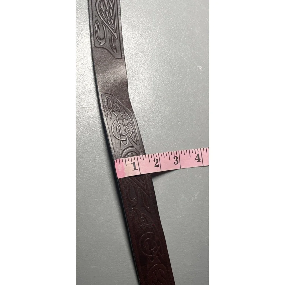 Tooled‎ Leather Western Dragon Buckle Belt Size 28
